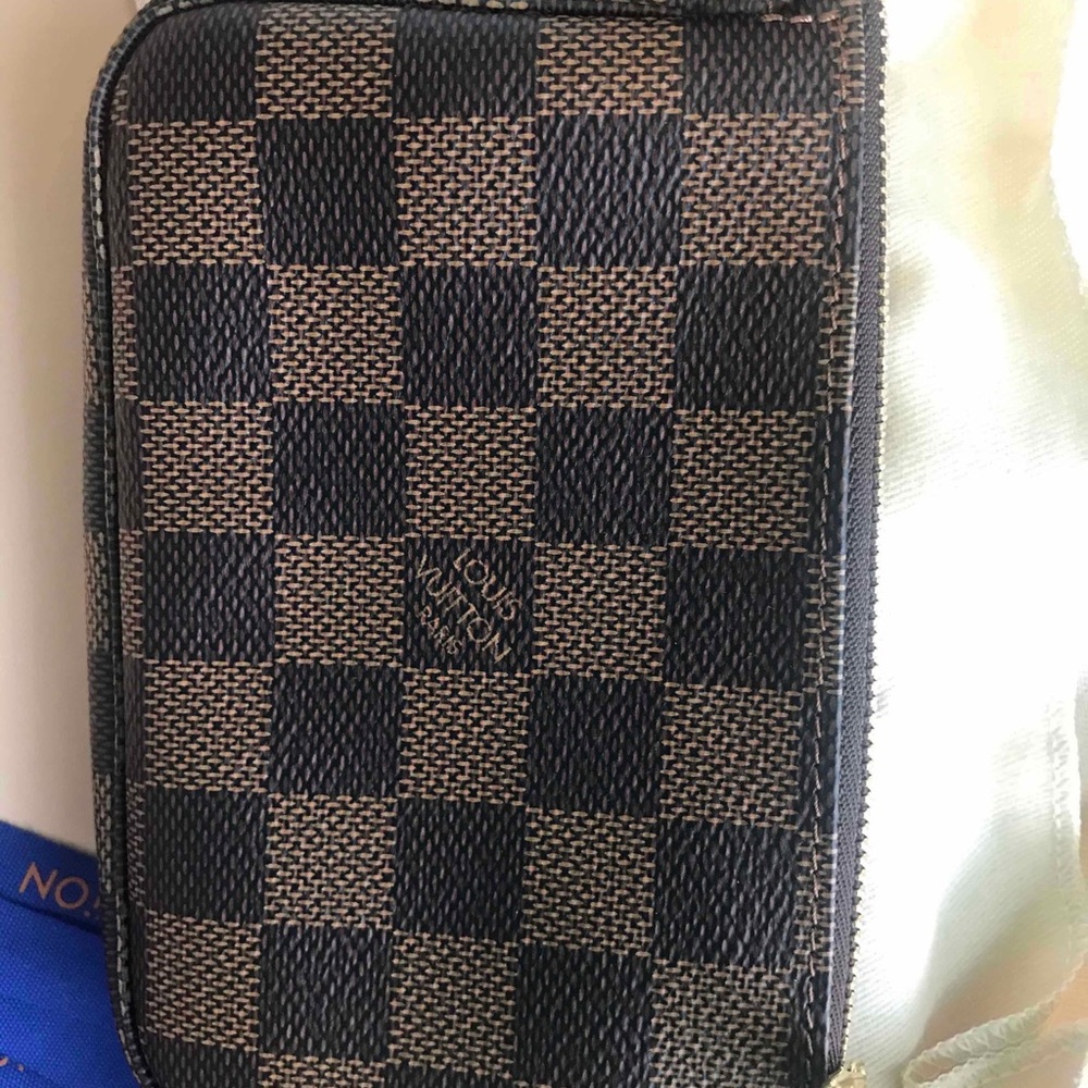 Louis Vuitton Damier Ebene Mini Pochette
